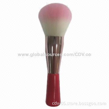 Class powder brush with wooden handle